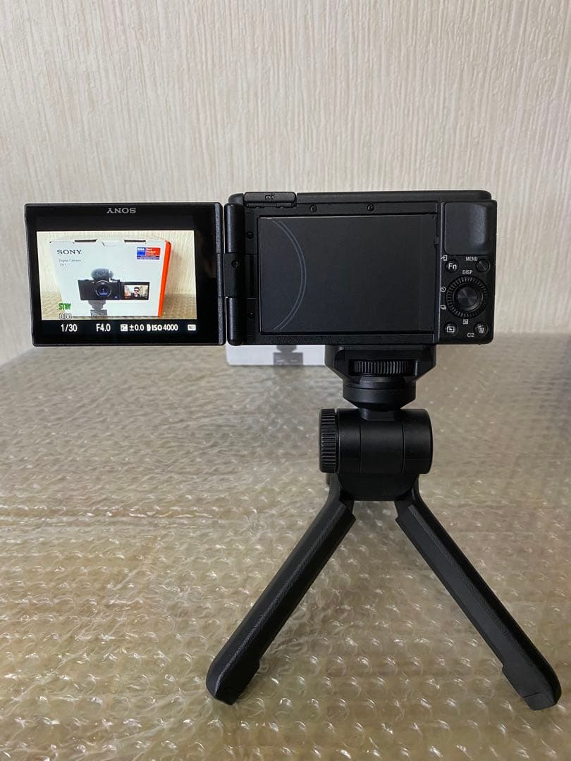 【ウサギ プロフ必読】 SONY ZV-1とシューティンググリップ