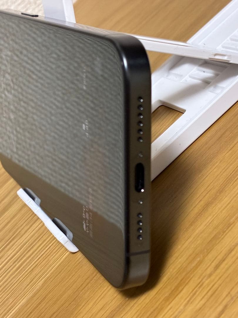 【美品】 iPhone 15 Pro max 256GB ブラックチタニウム