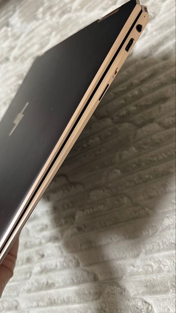 ドラマsilent HP最上位Spectre×360 Convertible