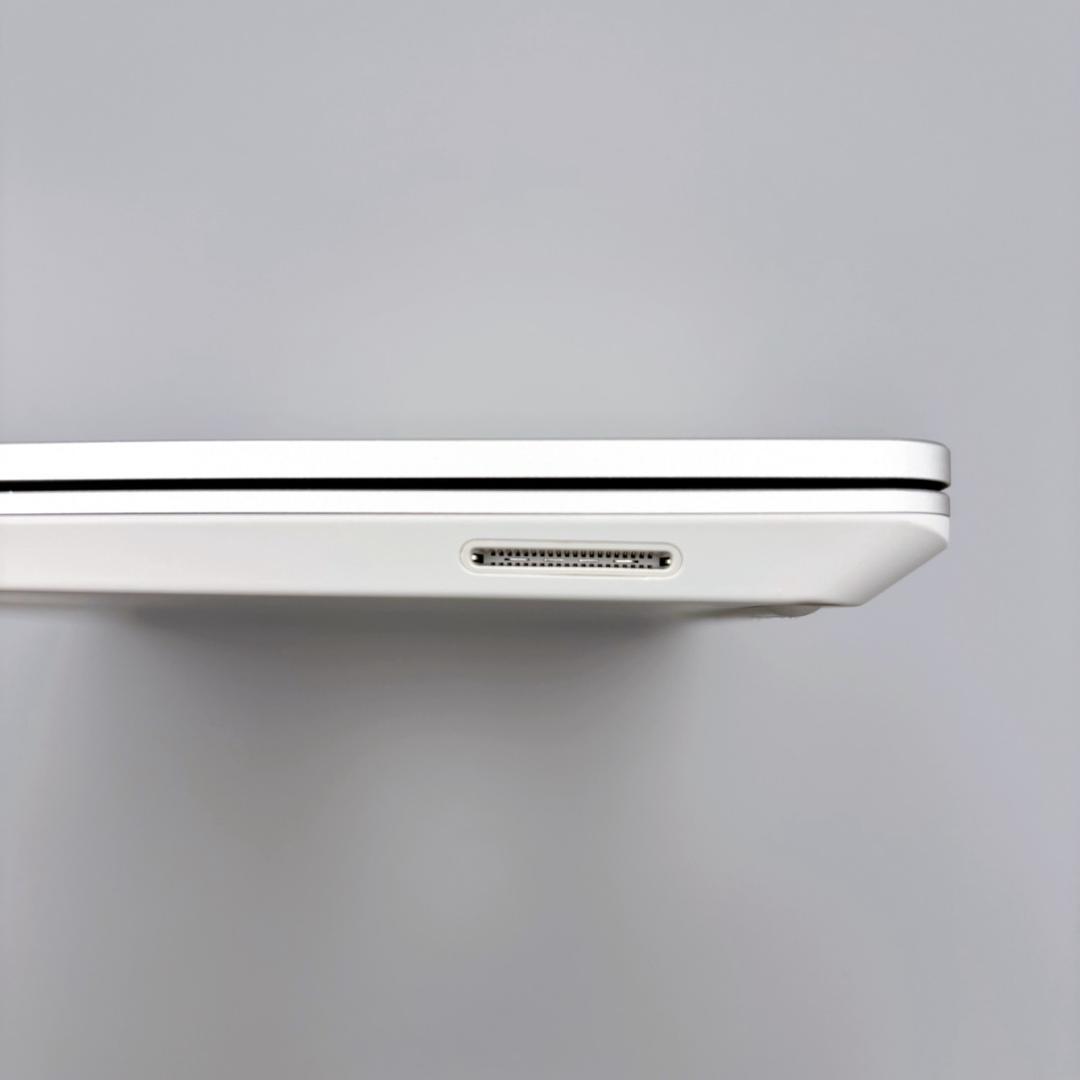 美品 Surface Laptop Go 2 プラチナ 8GB 256GB