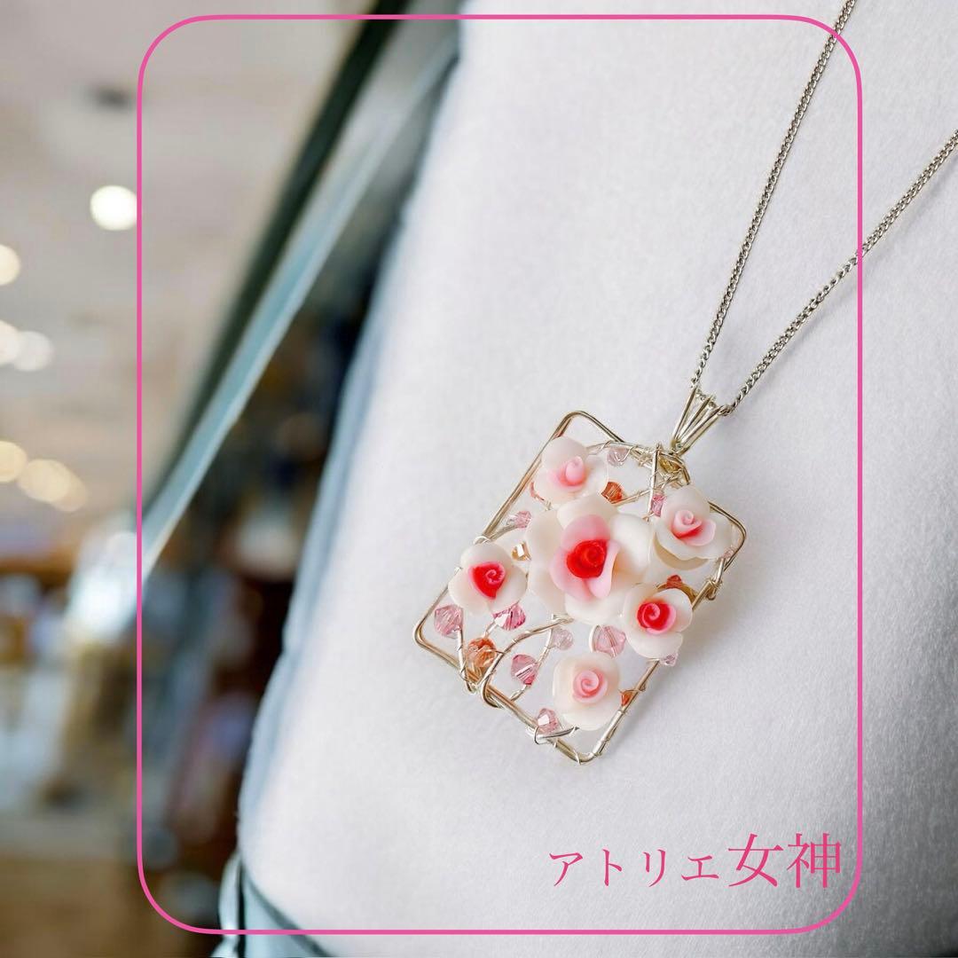 ピンクローズ ペンダントトップ/フラワーアクセサリー ハンドメイド 一点物