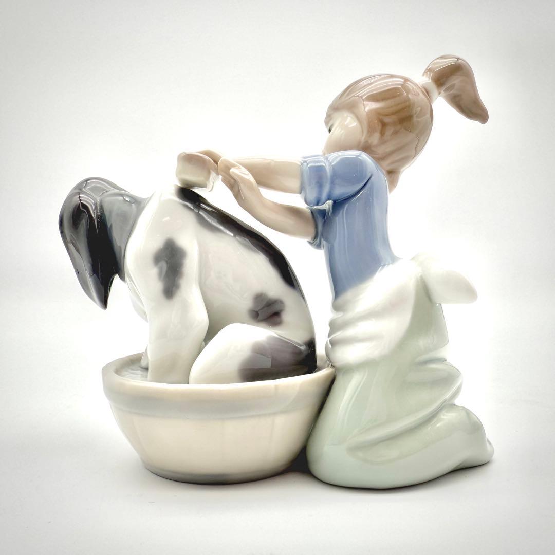 リヤドロ　LLADRO きれいにしましょうね　5455 美品