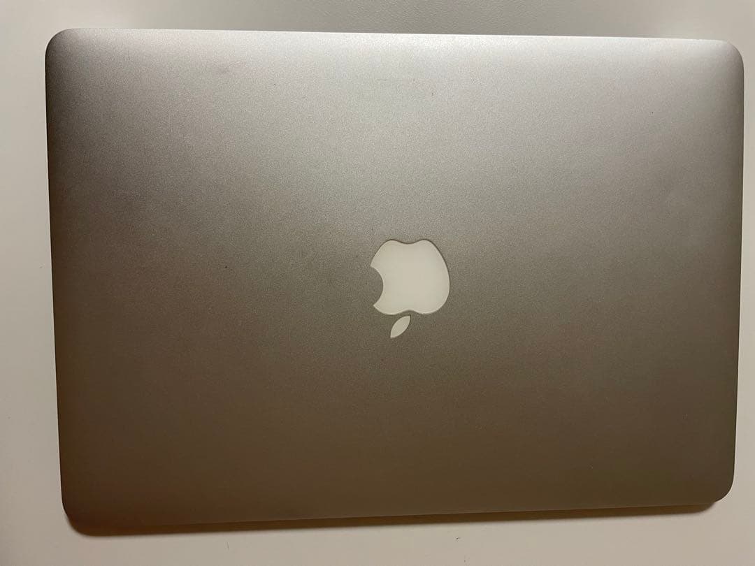 MacBook Air 13インチ Early 2015 i5/8GB/256G