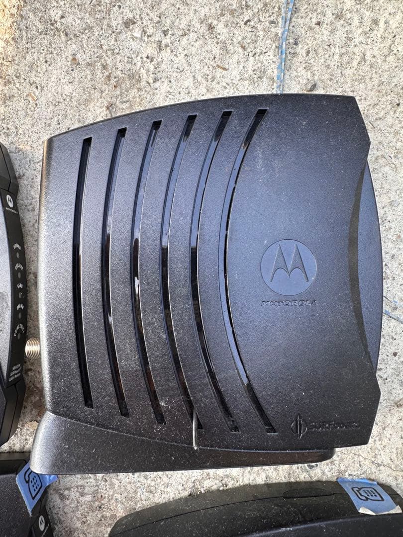 Motorola ケーブルモデム 11個まとめ売り　動作未確認品
