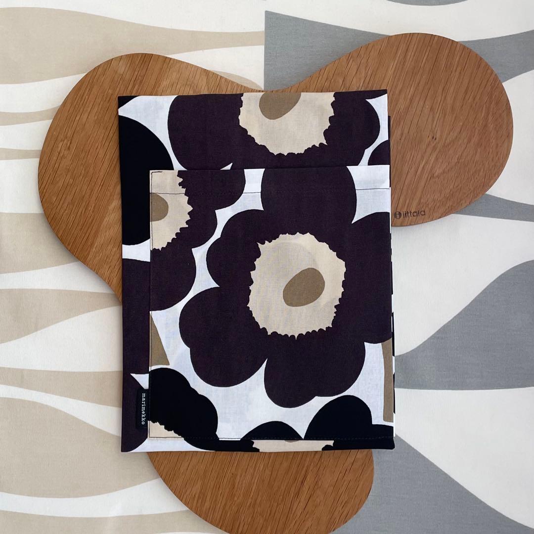 新品 marimekko Pieni Unikko エプロン ダークグレー