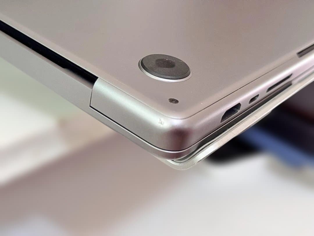 Apple MacBook M1 MAX 32GB 1TB 本体