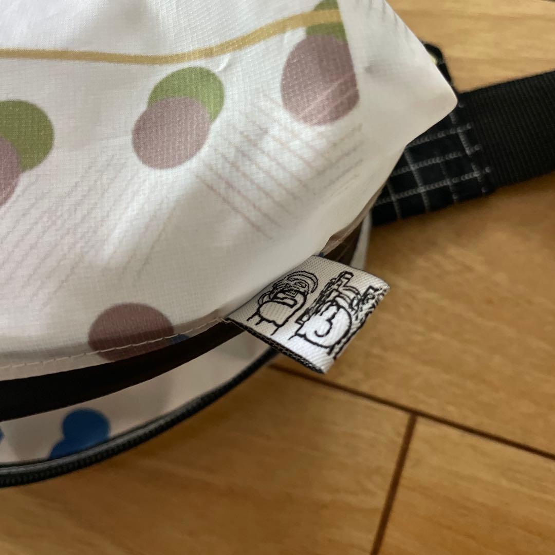 a bit off アビットオフ　ウエストポーチ