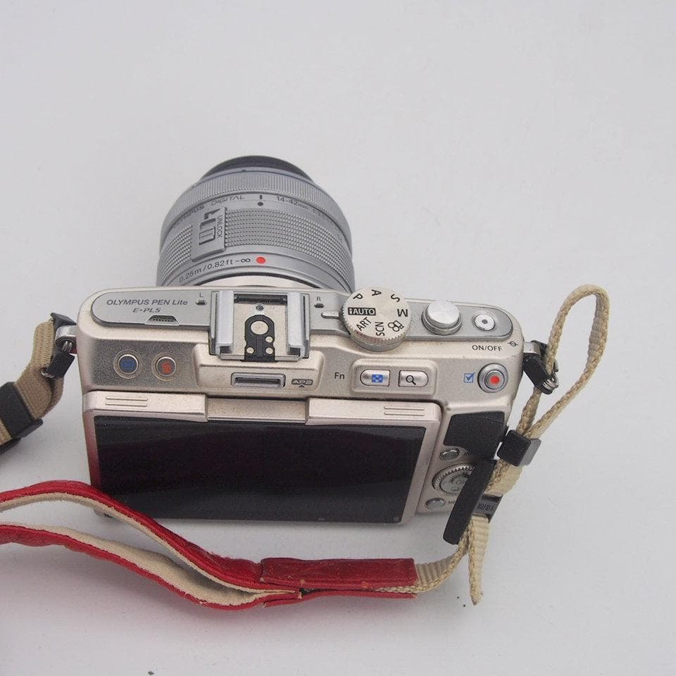 オリンパス OLYMPUS PEN Life E-PL5 レンズ付き 動作品