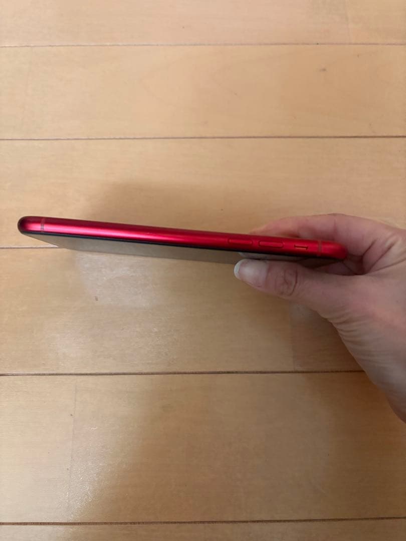 Apple iPhone XR (赤色) 本体　64GB