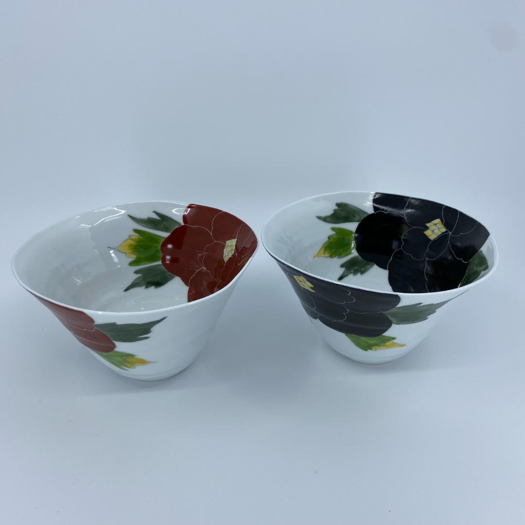 有田焼 泰山 赤牡丹・黒牡丹 なぶり深小丼 2個セット