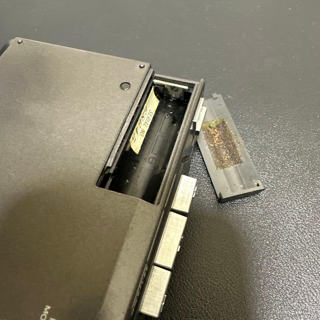 SONY WALKMAN WM-F85 通電確認済　ジャンク　現状品