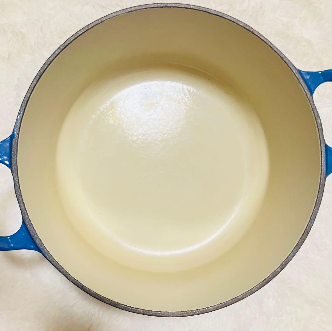【LE CREUSET】ル・クルーゼ　18cm 両手鍋 ココットロンド　青