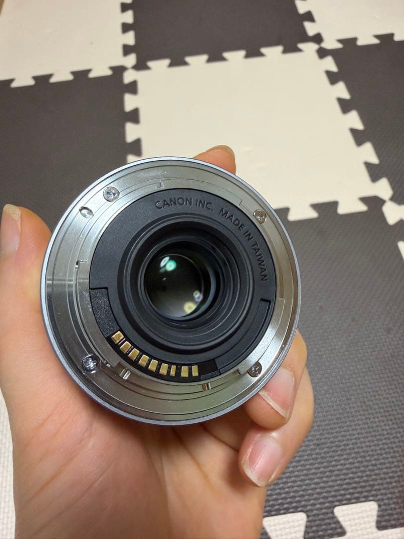 Canon 単焦点 パンケーキレンズ ミラーレス EF-M22 シルバー
