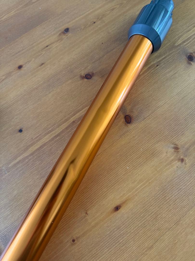 【送料無料】Dyson コードレス クリーナー V10 Fluffy