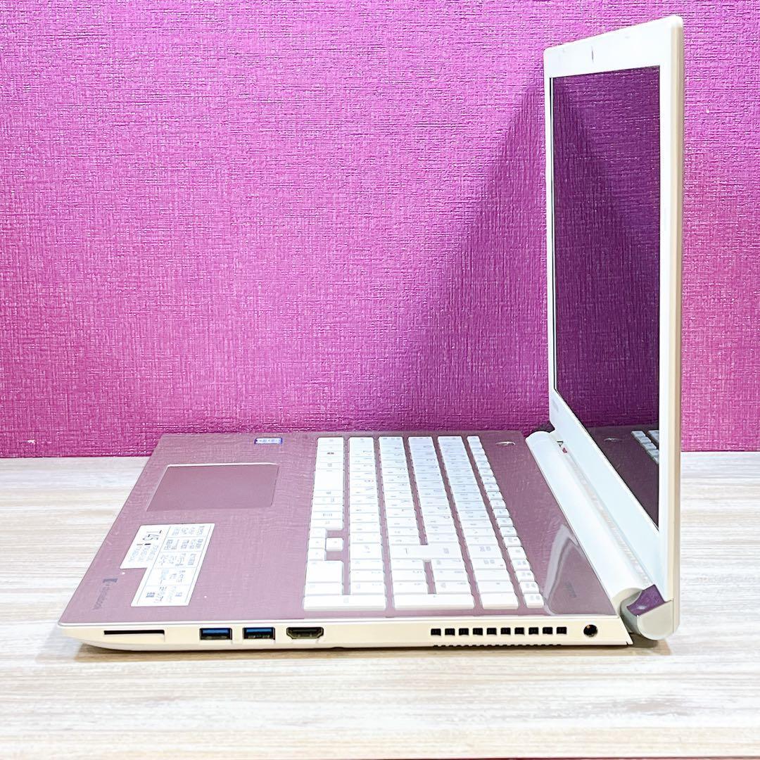 おしゃれゴールド✨6世代i3✨メモリ8G✨すぐ使えるノートパソコン✨カメラ✨美品