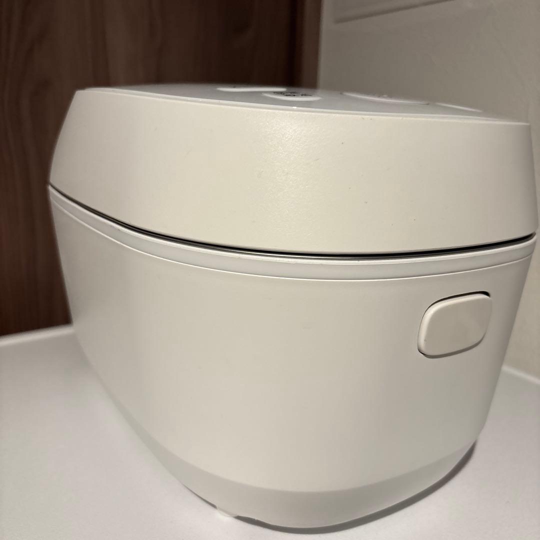 SHARP 炊飯器　3号炊き　2021年製