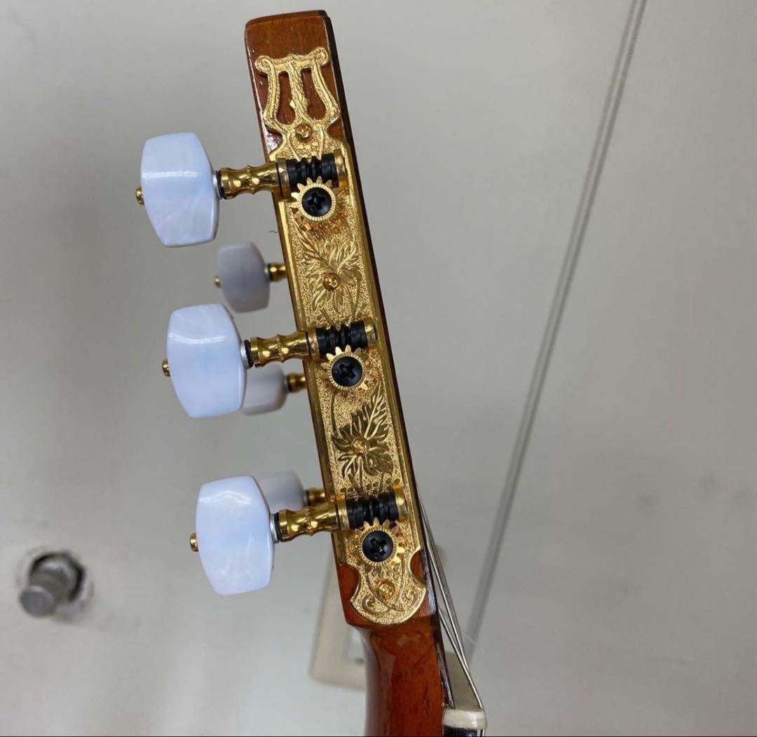 フラメンコギター コンデ エルマノス 白 CONDE HERMANOS 3054