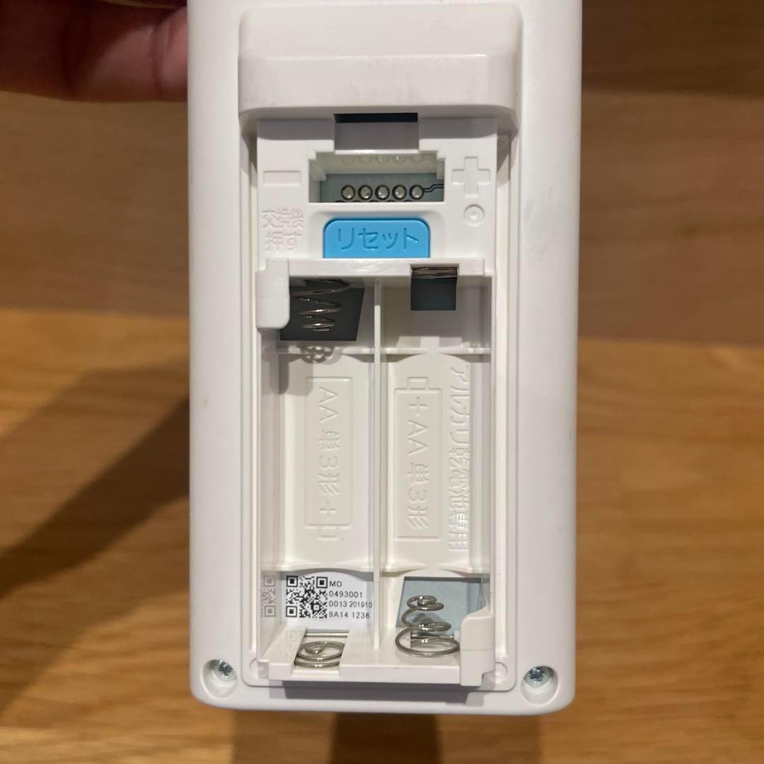 中古品　三菱電機 エアコン用リモコン 霧ヶ峰　AAG202 18A9 AIナビ