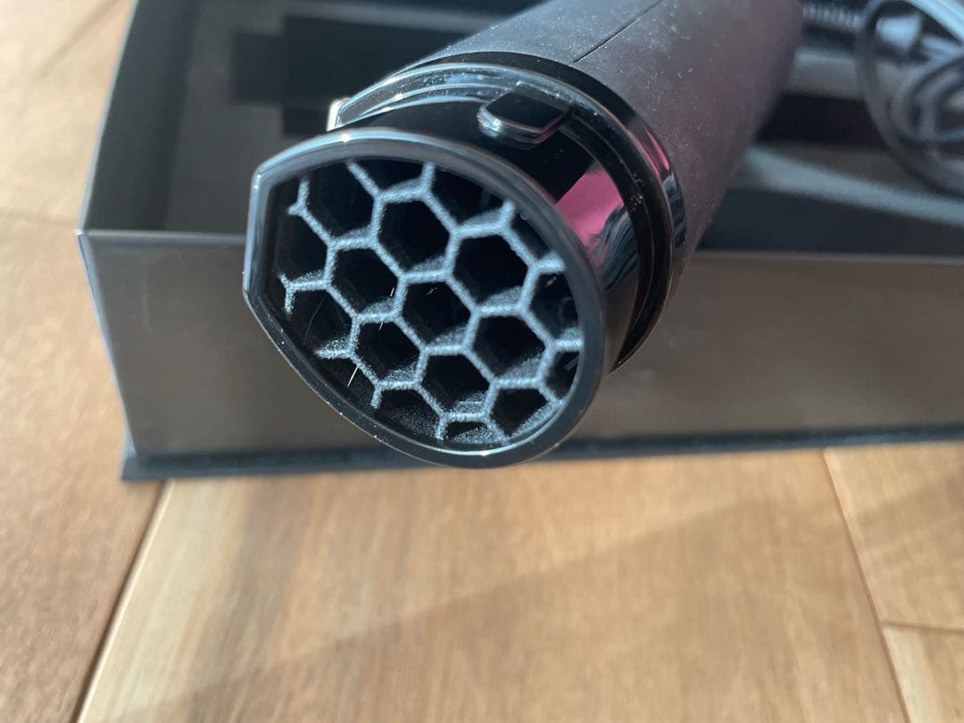 売りつくし！【美品】HOLISTIC CURE BLOW DRYER ブラック