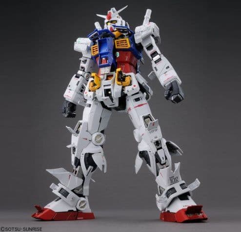 美品　ガンプラ1/60 PG UNLEASHED RX-78-2 ガンダム