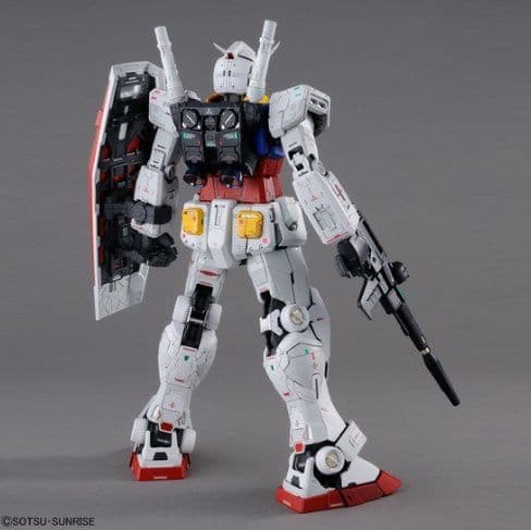 美品　ガンプラ1/60 PG UNLEASHED RX-78-2 ガンダム