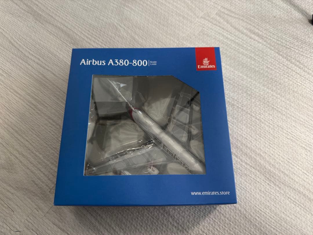 【金属製】エミレーツ航空A380 1:400スケール模型飛行機