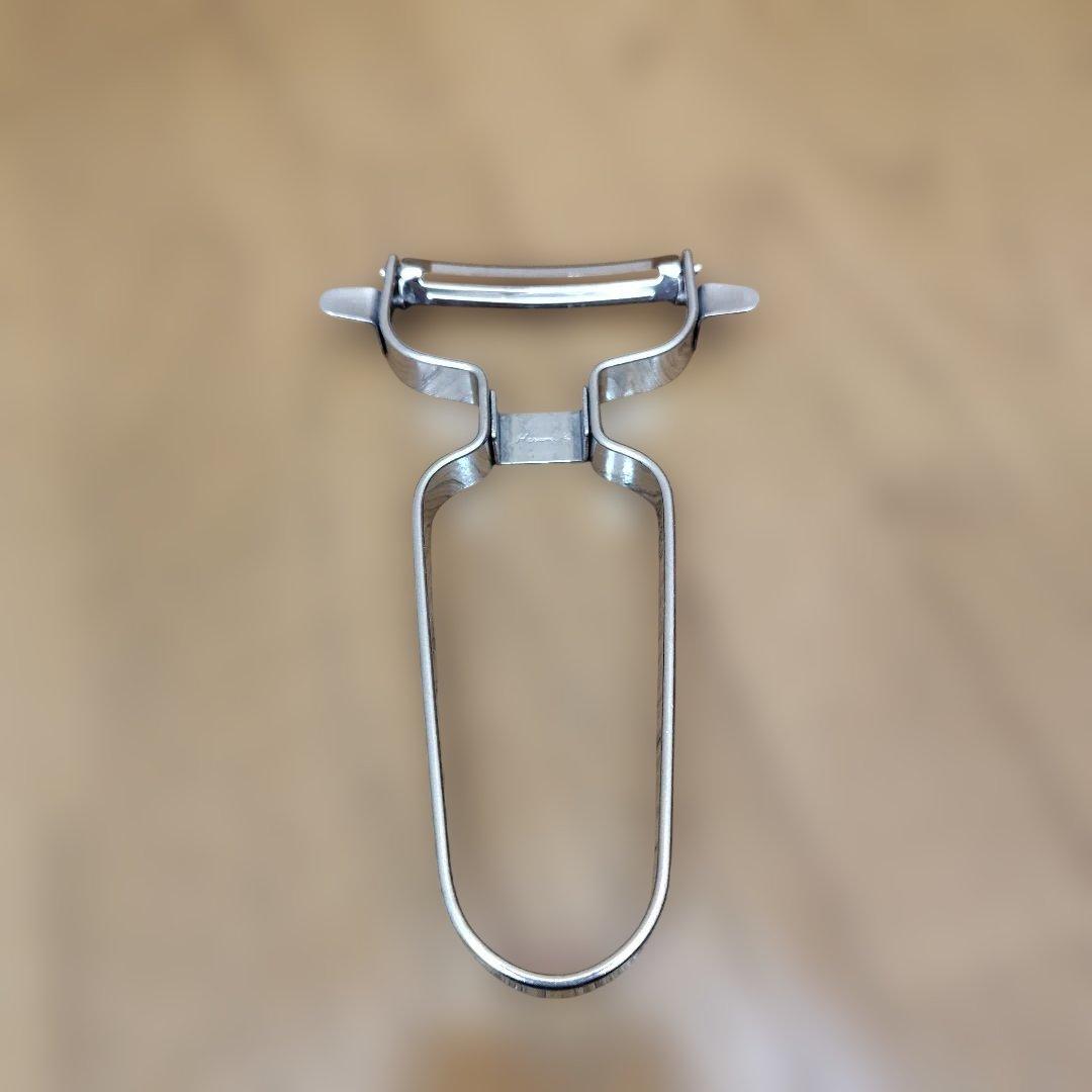 【新品】栗原はるみ 　調理器具(片口ボウル、計量カップ、茹でざる、ピーラー)