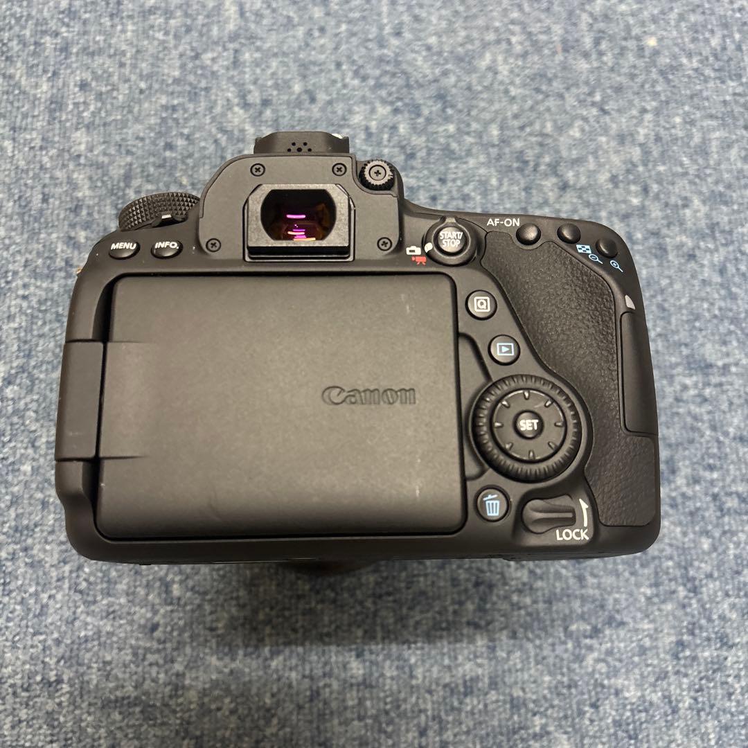 Canon EOS 80D(W) EF-S10-22USM レンズキ…