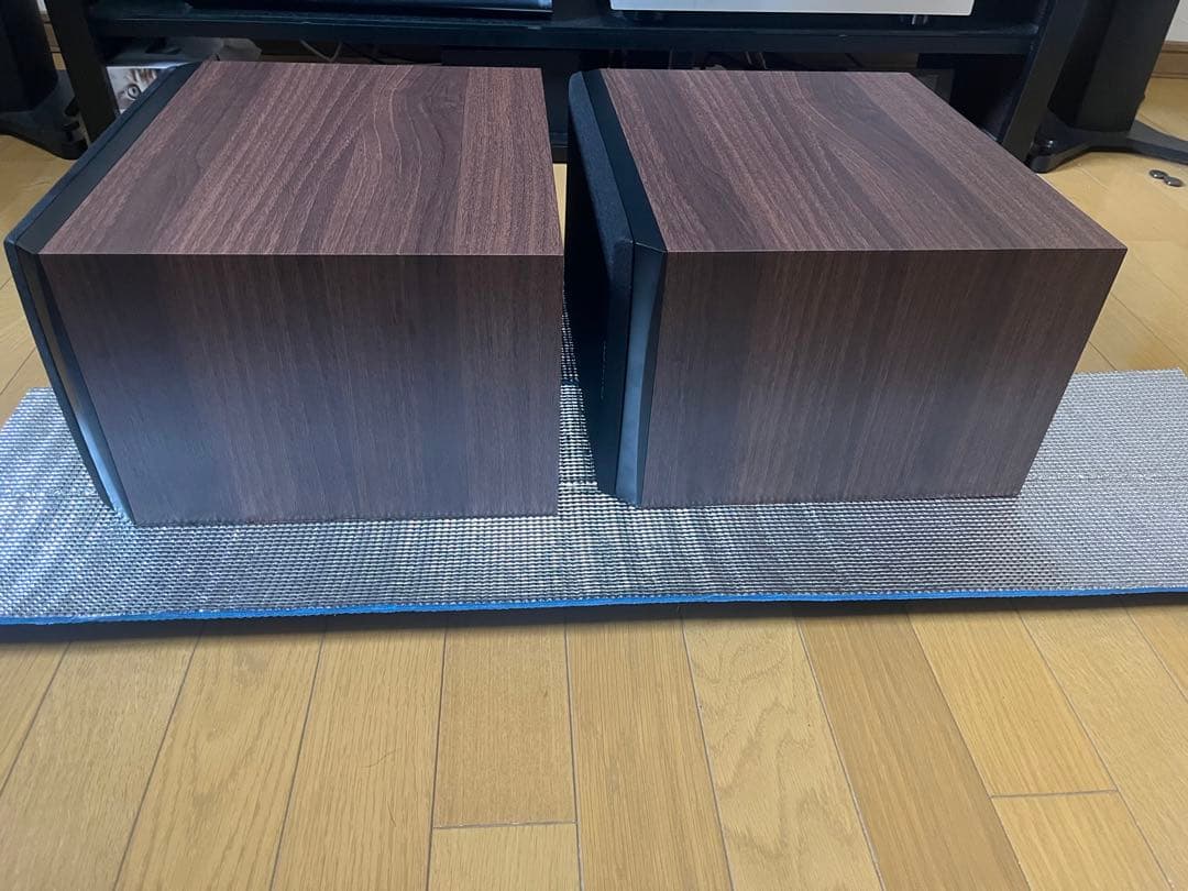 スピーカー・ウーファー dynaudio EMIT20