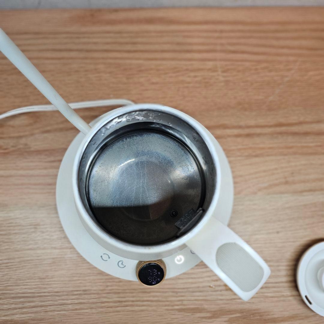 EPEIOS ホワイト 電気ケトル