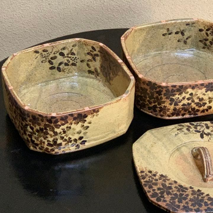 灰釉春秋重箱