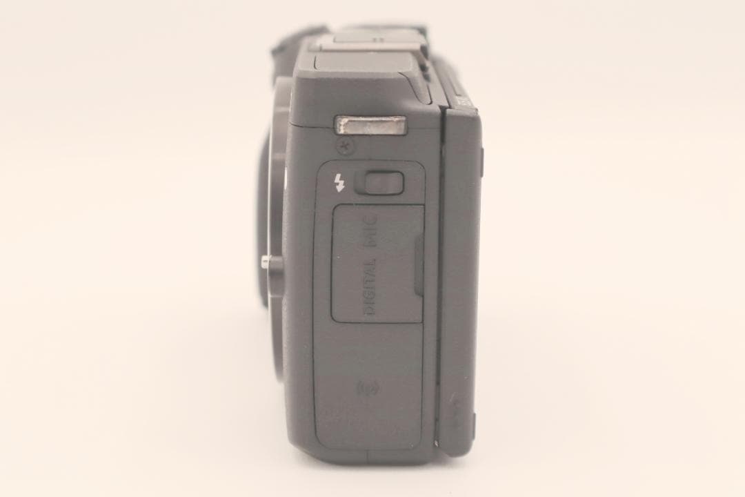 【美品】Canon キヤノン EOS M3 ダブルズームキット ブラック