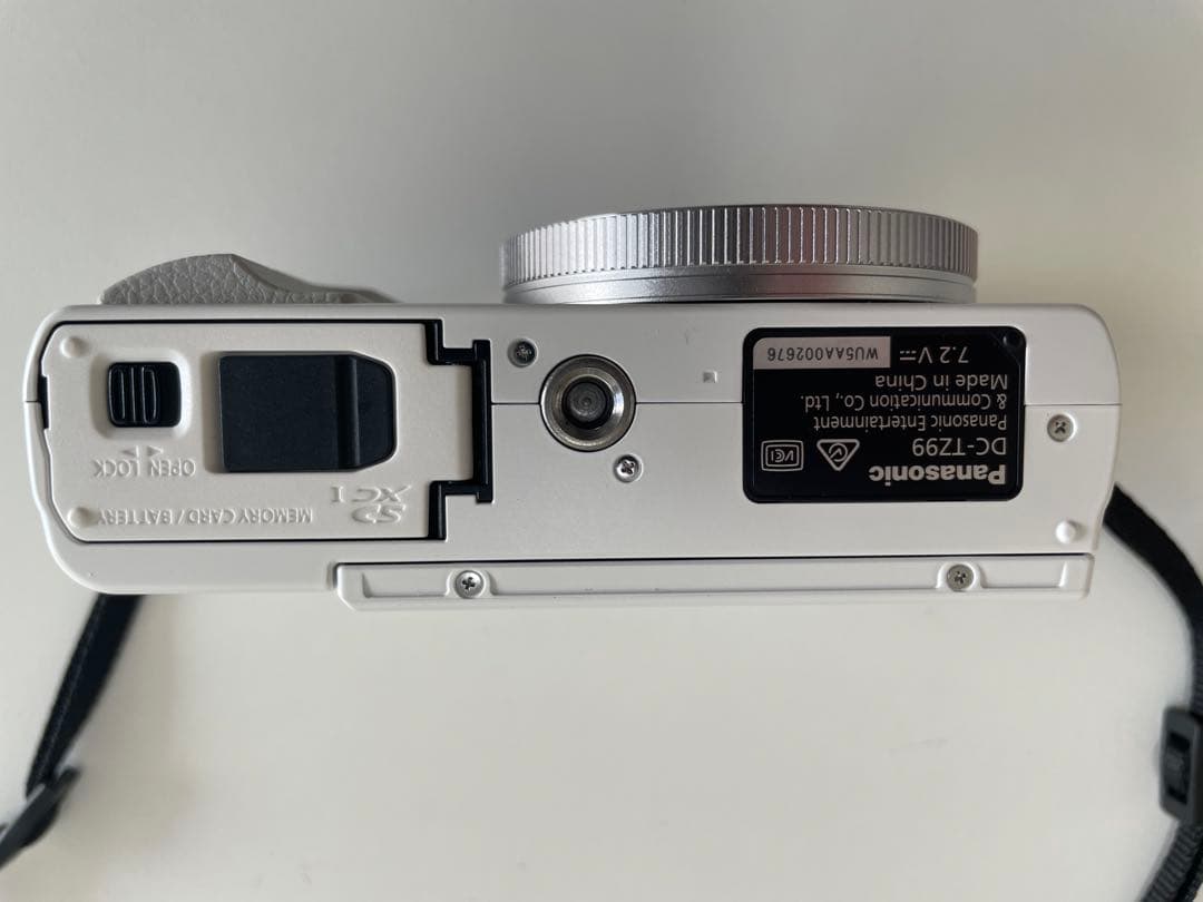LUMIX DC-TZ99 ホワイト　Panasonic パナソニック