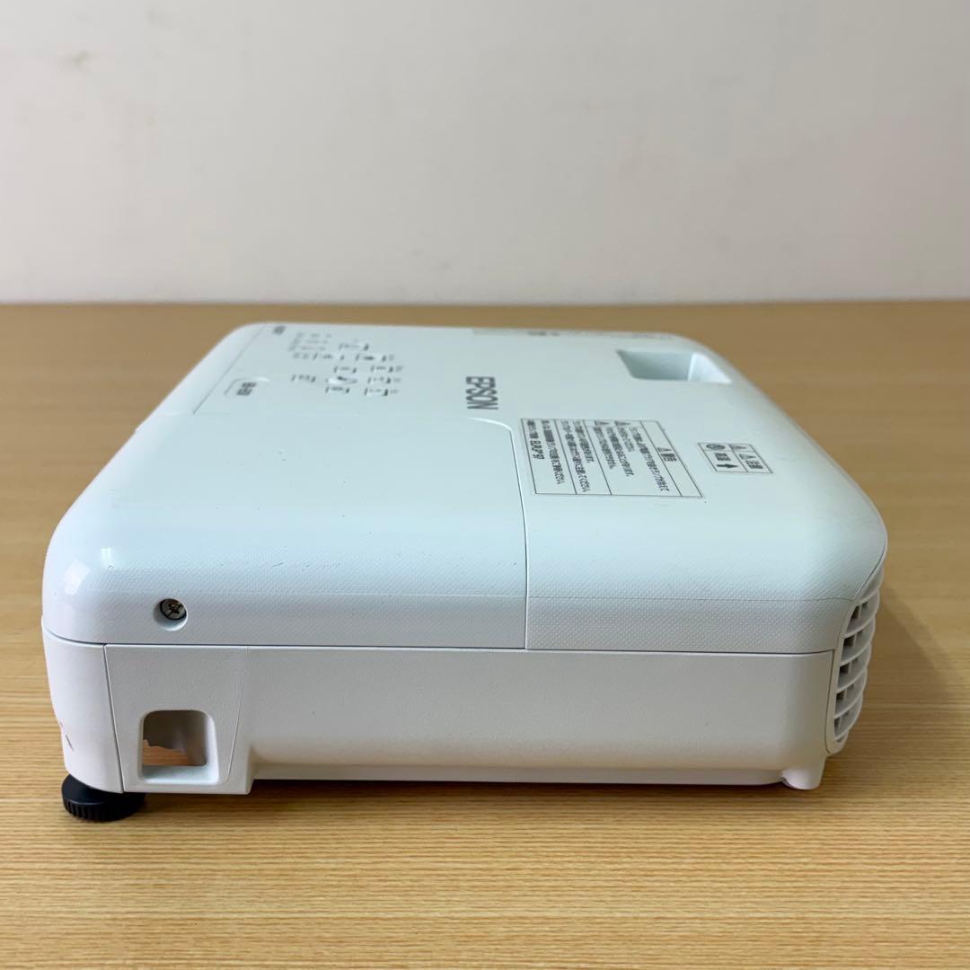 EPSON プロジェクター EB-E01