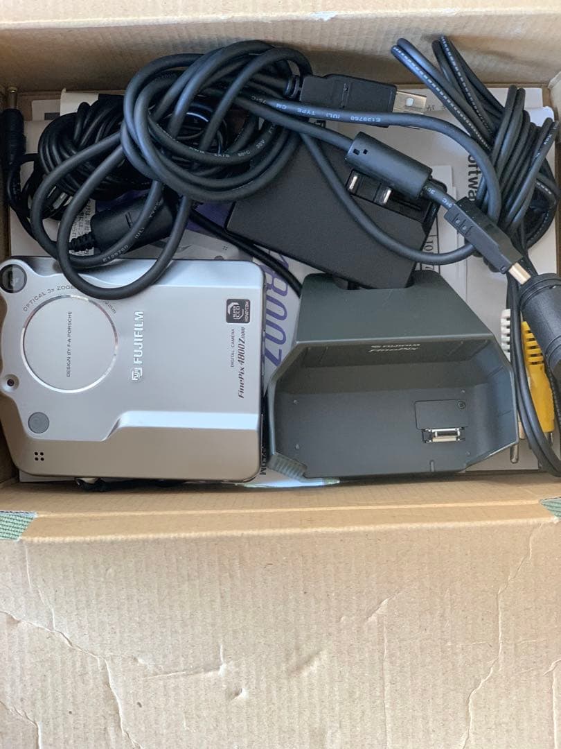FUJIFILM FinePix 4800Z 状態良好