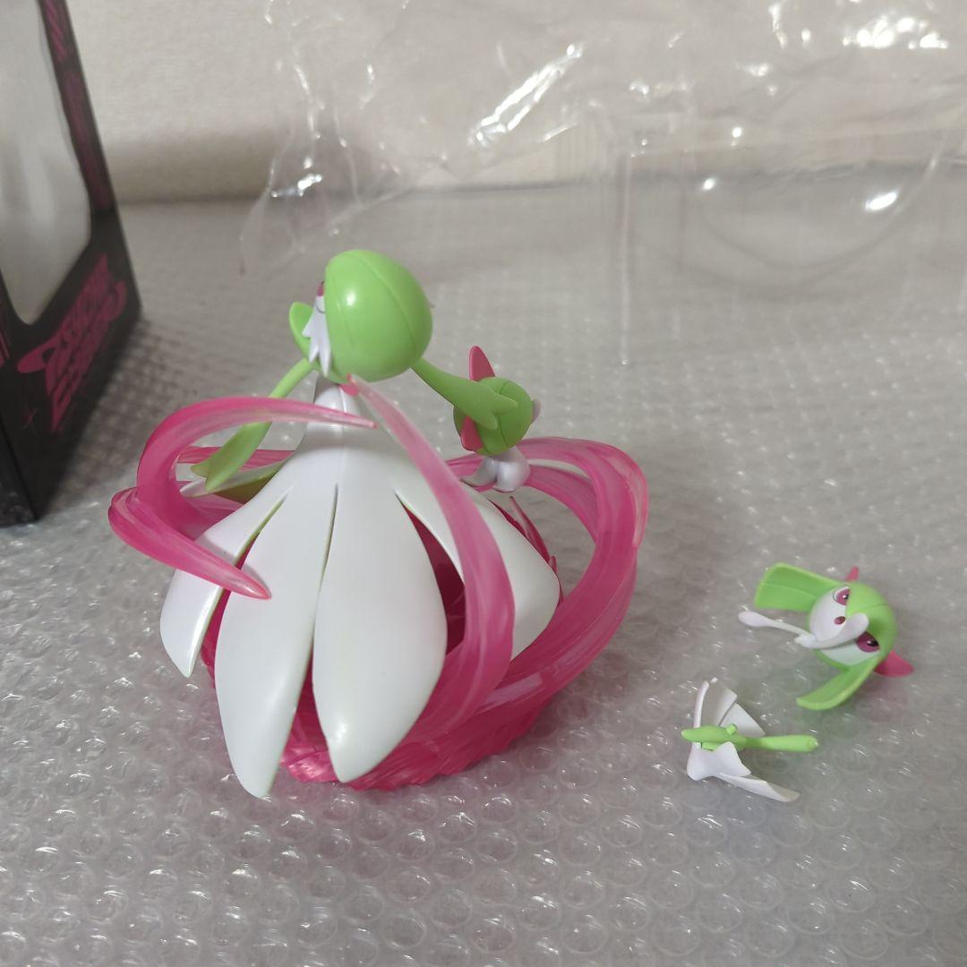 〚破損・現状品〛ライトアップフィギュア PSYCHO CYBER ポケモン
