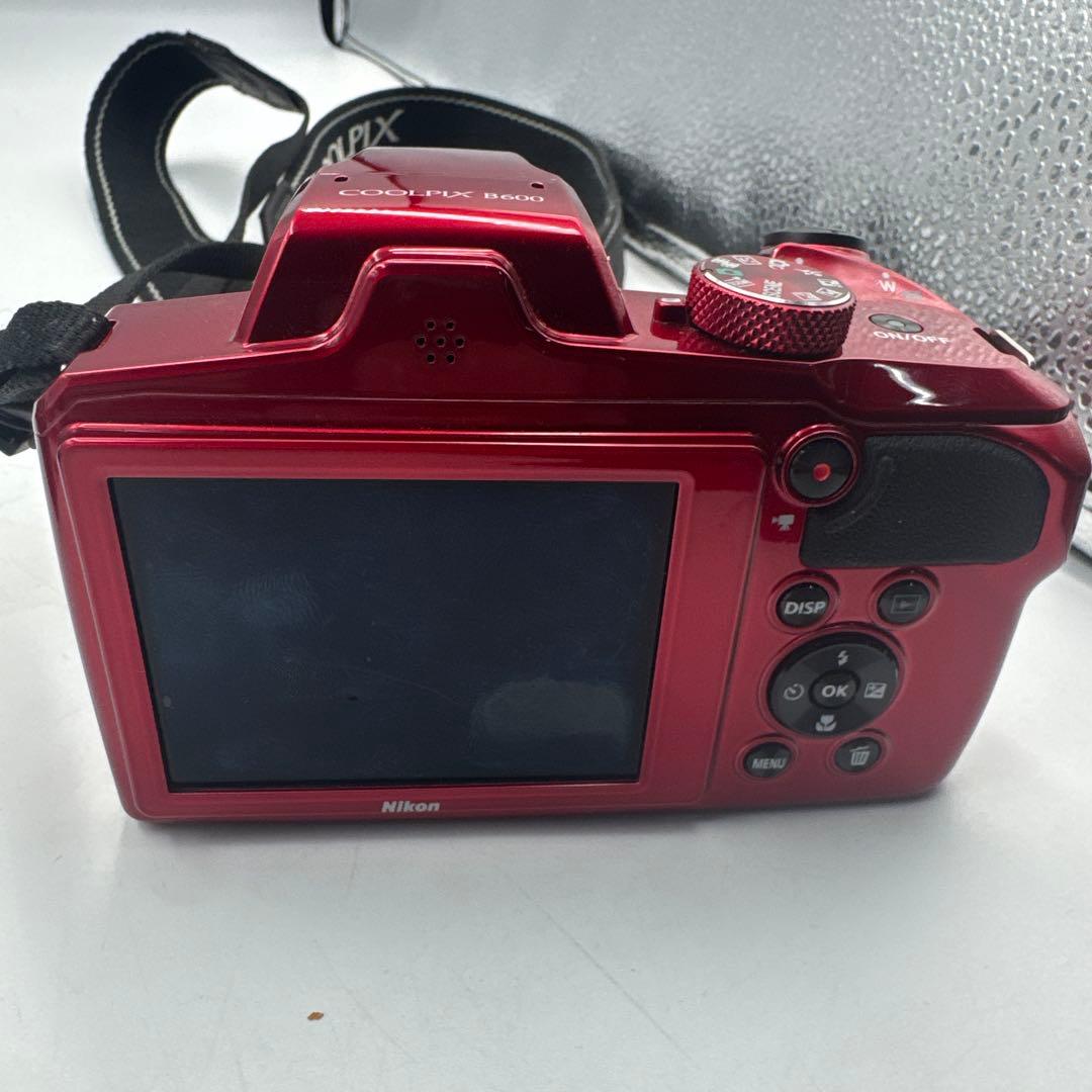 ④Nikon COOLPIX P1000 レッド 60倍ズーム