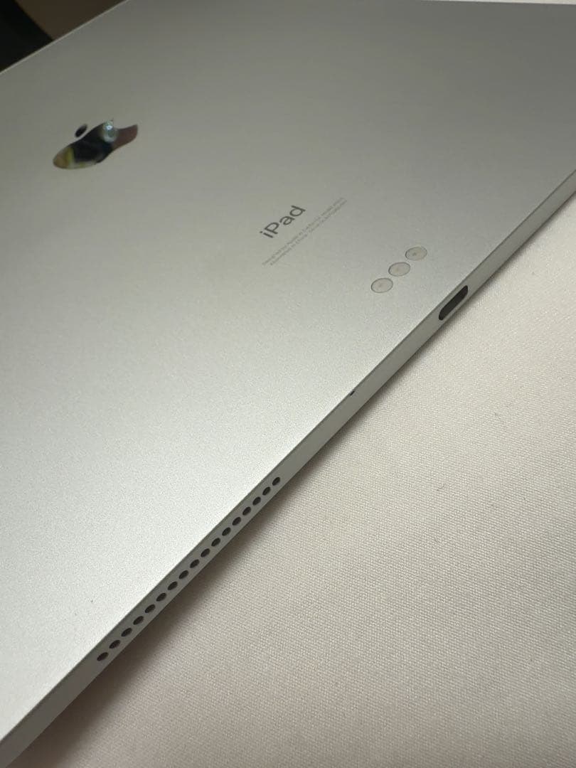 iPadPro 12.9 第3世代 256GB 美品 MagicKeyboard