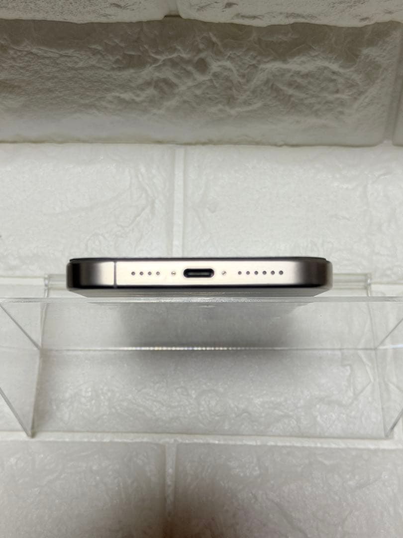 【美品/完品】iPhone15 Pro Max 256GB ナチュラルチタニウム
