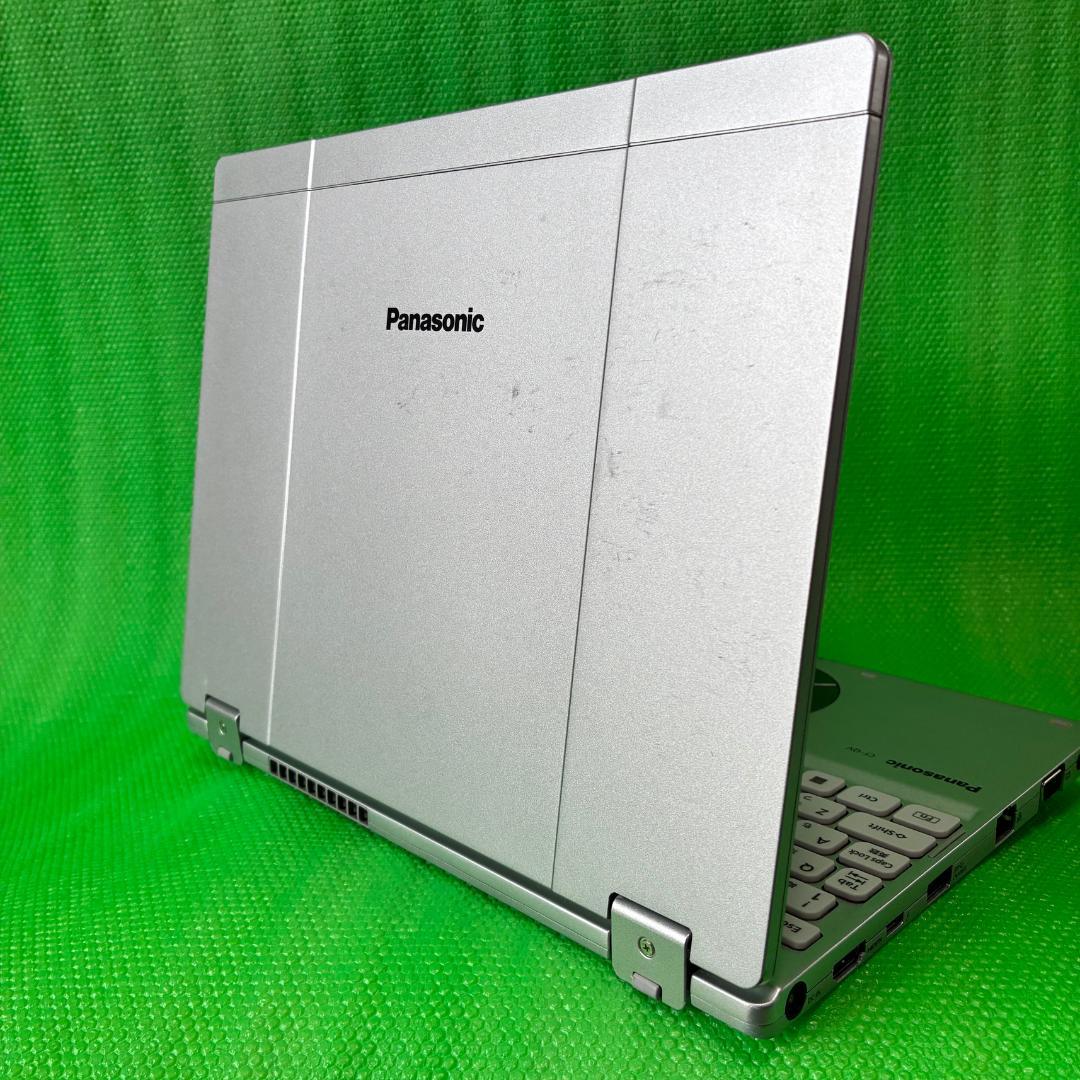 Lets nots QV1 11世代i7/16GB/512G