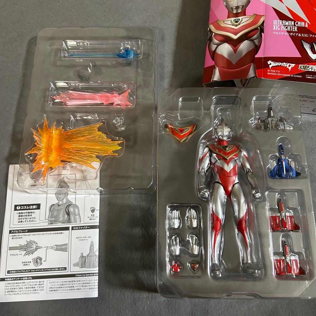 ウルトラアクト　ウルトラマンガイア & XIGファイターセット