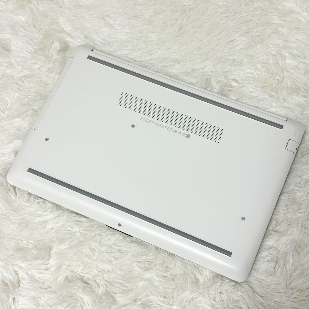 HP エイチピー ノートパソコン PC 15-db0232AU ホワイト