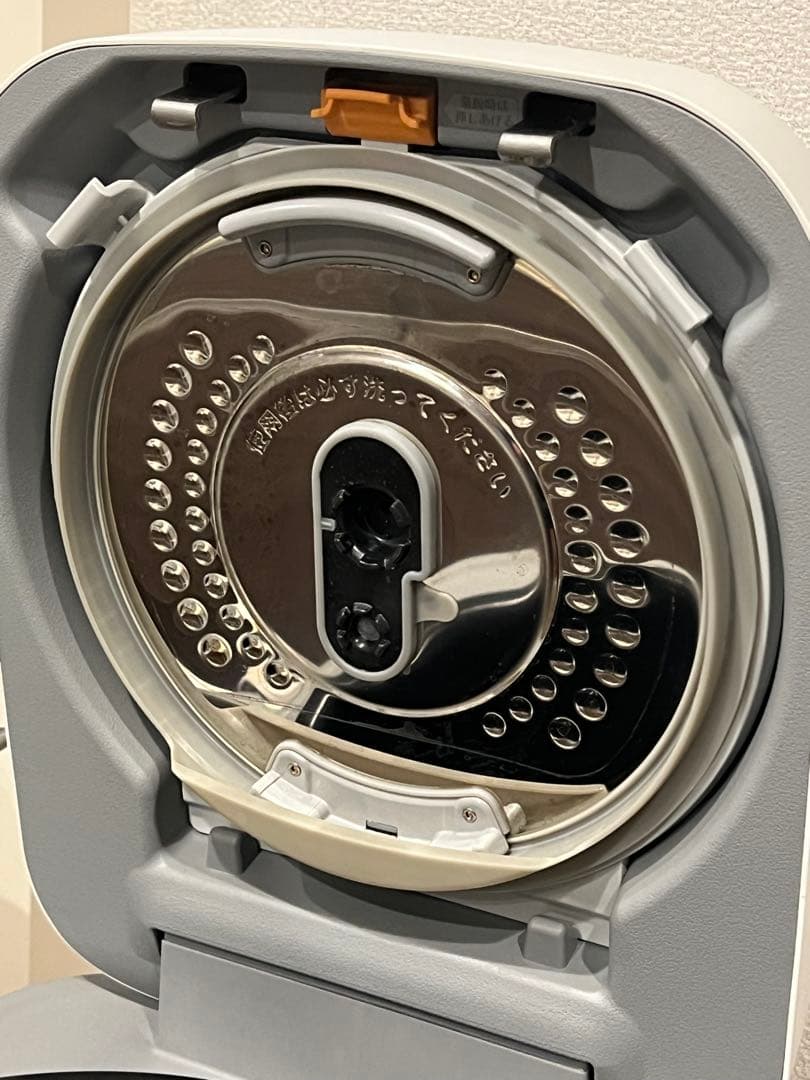 【美品】日立 HITACHI 炊飯器 5.5合 RZ-V100EM ふっくら御膳