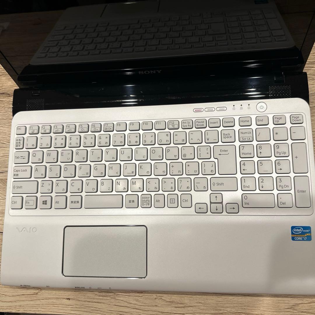 SONY VAIO SVE15127CJW ノートパソコン PC