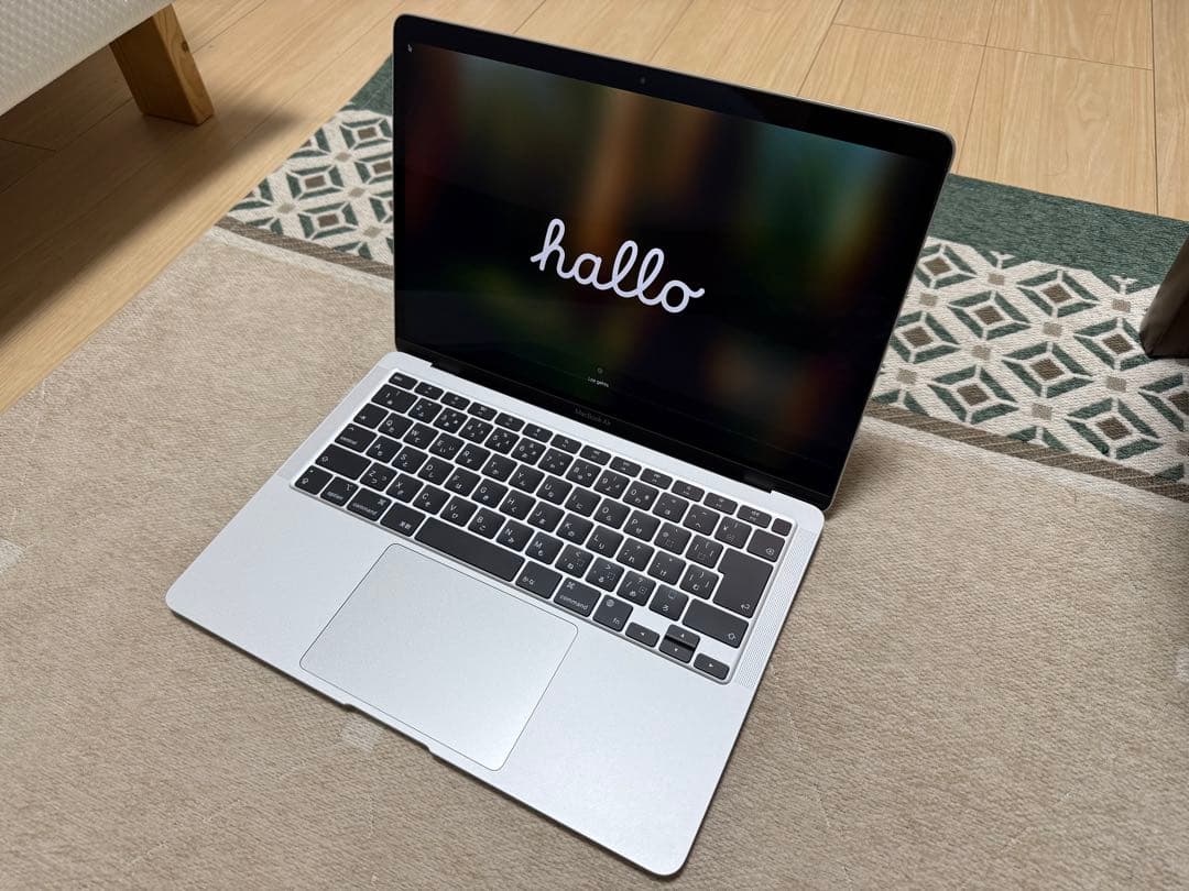 MacBook Air 13インチ M1チップ