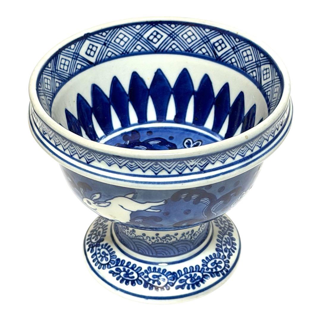 染付 波兎図 高杯　縁起物 菓子器 時代物 鉄粉一箇所あり