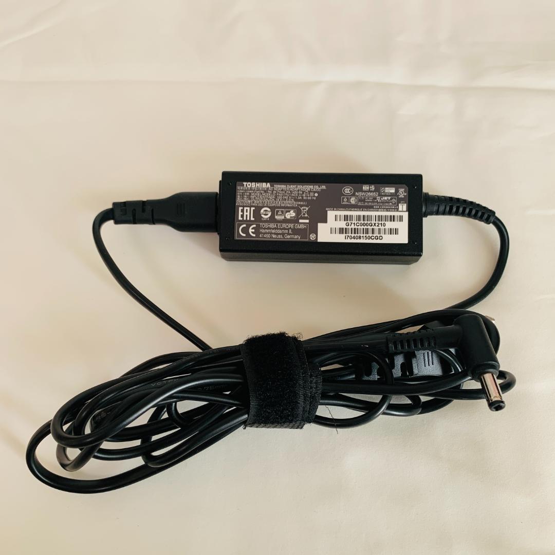 T07B【美品】東芝 13.3型/i5第8世代/8GB/256GB a