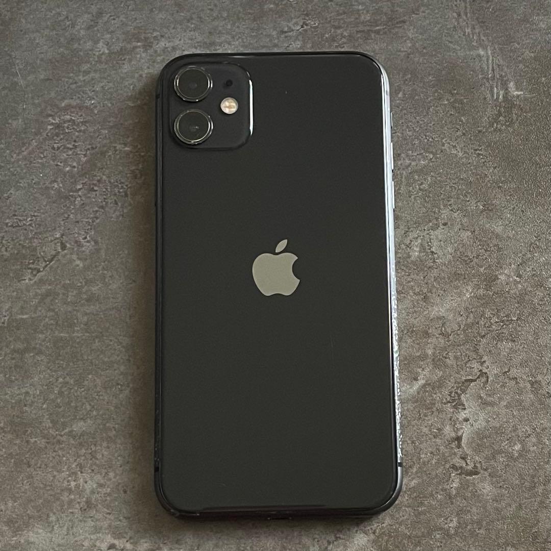 Apple iPhone 11 本体