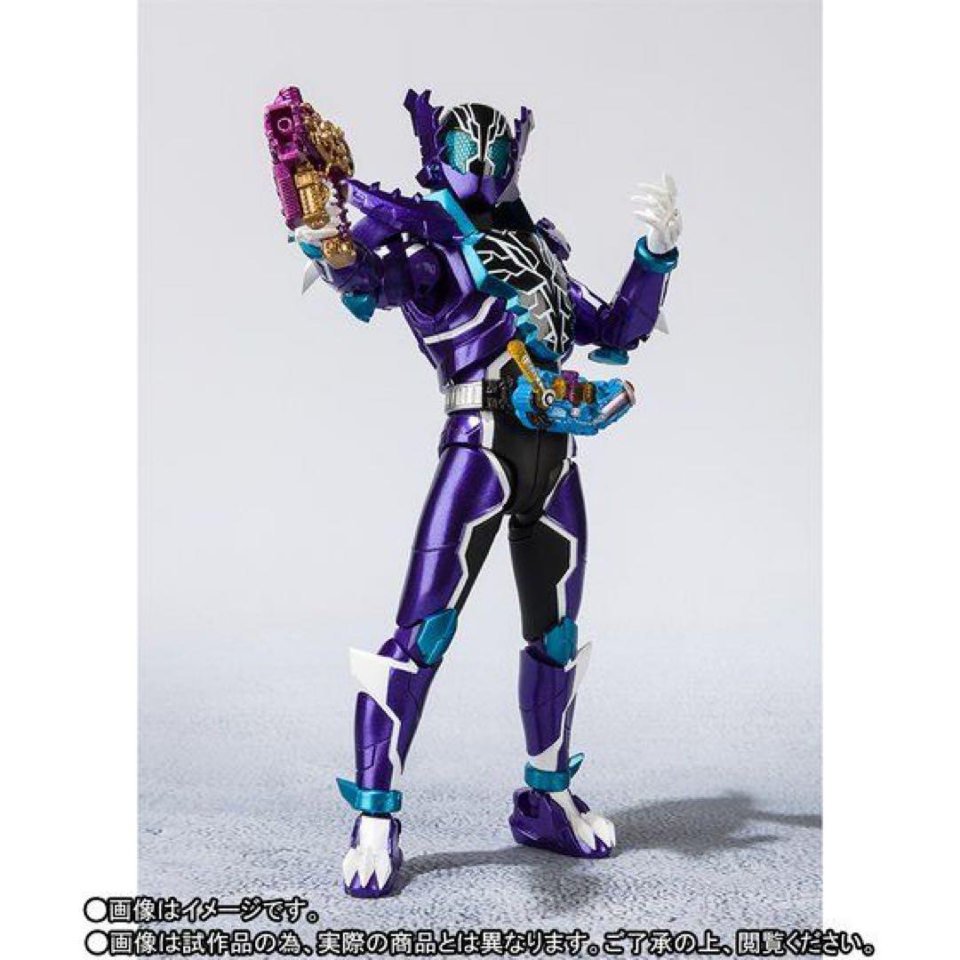 新品未開封S.H.Figuarts仮面ライダーローグ