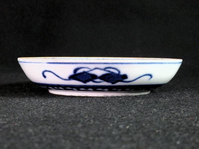 大聖寺伊万里　色絵　窓絵　菊に唐草の図　４寸皿　５客　A136A-CBe